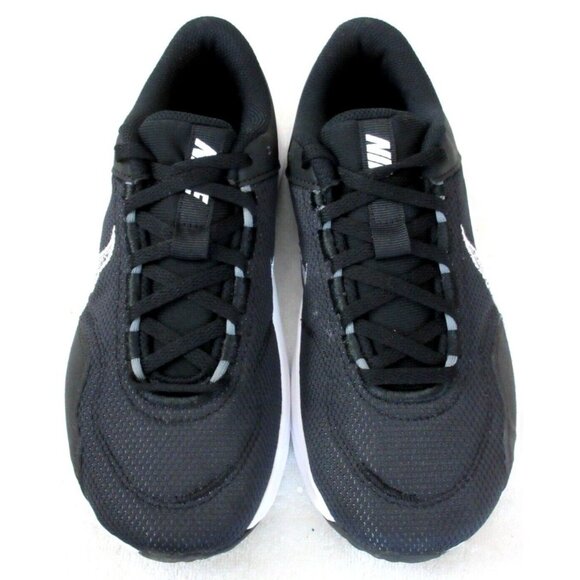 Women's Nike Legend Essential 3 NN Running Training Shoes Black White Sizes NIB - Picture 3 of 5